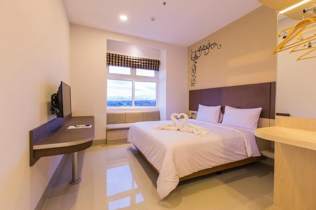 Sparks Odeon Sukabumi, Artotel Curated Ngoại thất bức ảnh