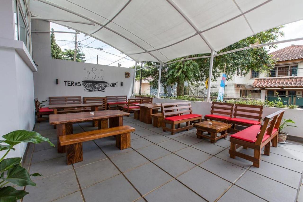 Sparks Odeon Sukabumi, Artotel Curated Ngoại thất bức ảnh